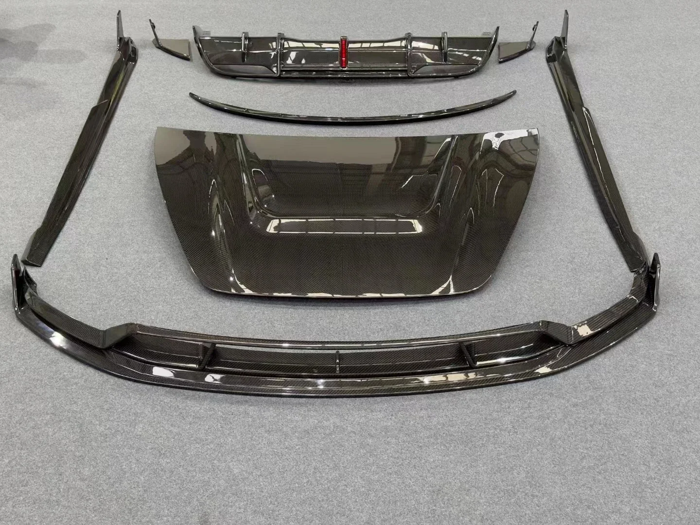 Auto Parts Full Side Skirt Front Lip Bumper Spoiler Carbon Fiber Body Kit for Te Sla Model Y