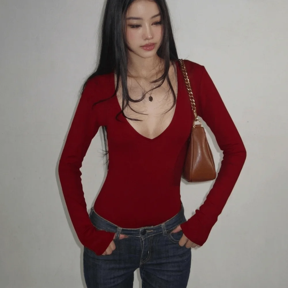 

Шикарные тонкие укороченные топы с v-образным вырезом, милый топ с длинными рукавами, эластичный удобный обтягивающий боди, пикантная девушка