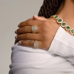 2026 High quality Fashion Gold Color Women Finger Jewelry Micro Paved Cz Sparking Elegance Square Shaped Pinky Ring