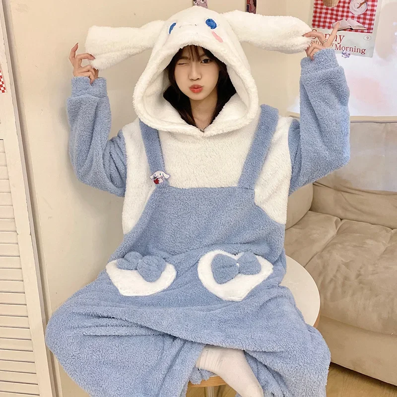 

Пижамы с рисунком «Hello Kitty», комбинезон Sanrios Cinnamoroll, женские зимние толстые теплые домашние костюмы с капюшоном, милая одежда для сна
