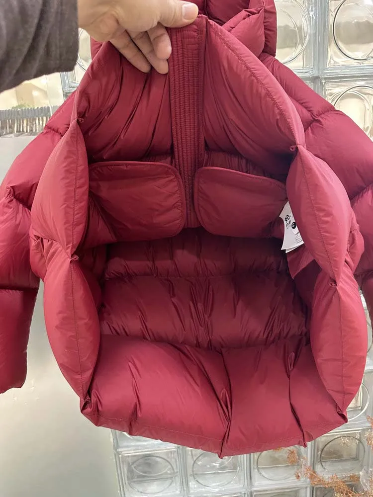 Luxury Oversize thickened warm down jacket for women 2026 Winter High quality Long sleeve puffer coat Black Red INKEO DJ728
