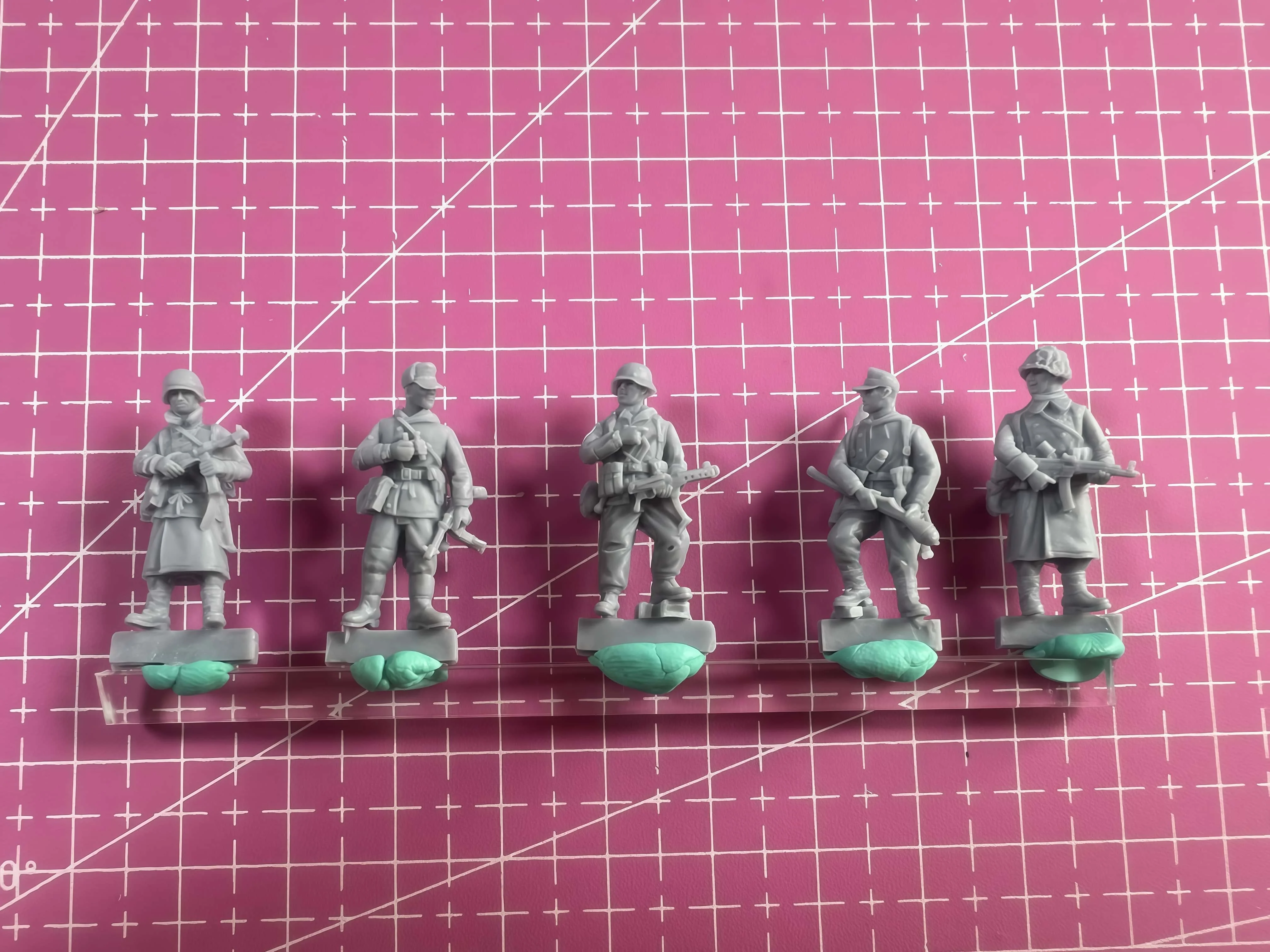 

Precision 1/72 Resin Model Kit Gk, Throwing Infantry 5-person Model, Unpainted