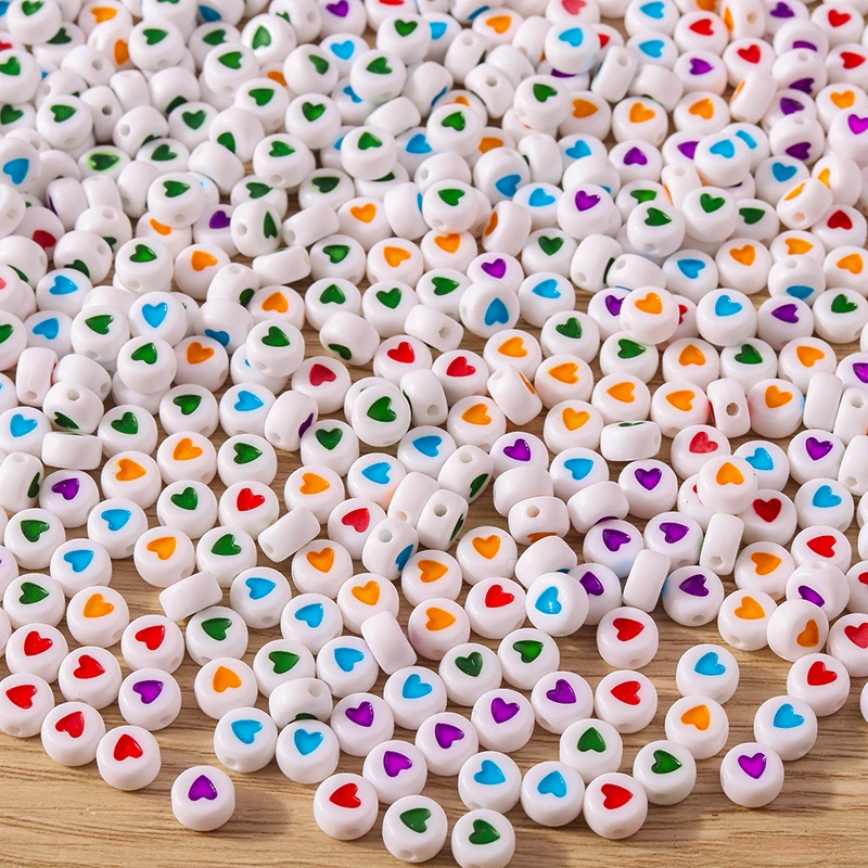 Tusember 100 Stück niedliche Mini-Mehrfarben-Herz-Acrylperlen, flache runde lose Spacer-Perlen für Schmuckherstellung, DIY-Halsketten und Armbänder – Detail 3