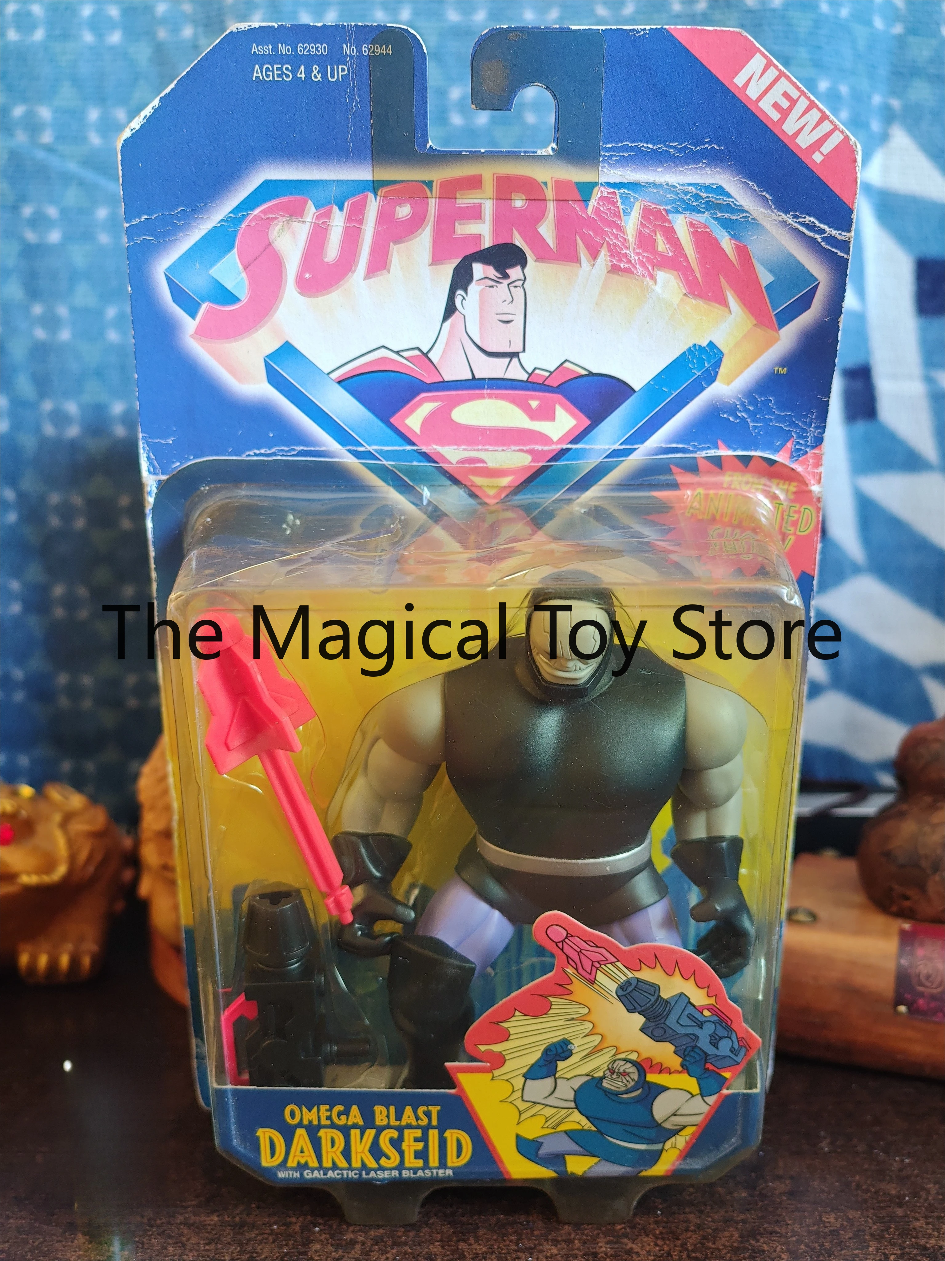 

Original DC Superman Villain Darkseid Action Figure Collectible Model Figurine Display Birthday Gift Collector's Item
