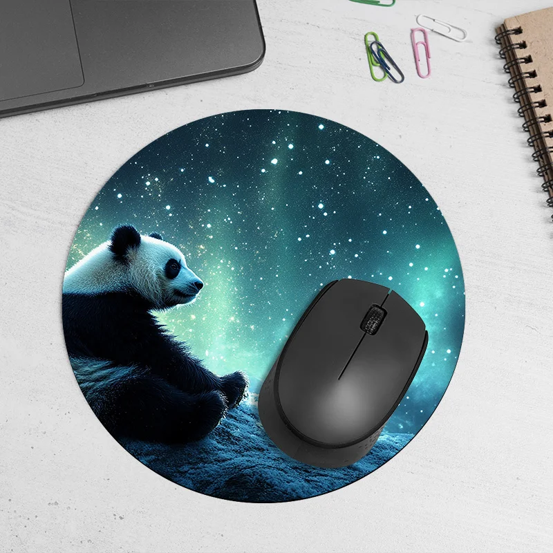 

Circular mousepad with panda pattern anti-slip rubber base printed with starry sky and mountain scenery, for office and home use