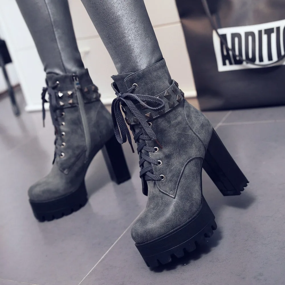 Fashion Women Ankle Boots Platform Punk Heeled Motorcycle Boot Sexy Buckle Rivets Black PU Leather Short Shoes Woman Big Size 48