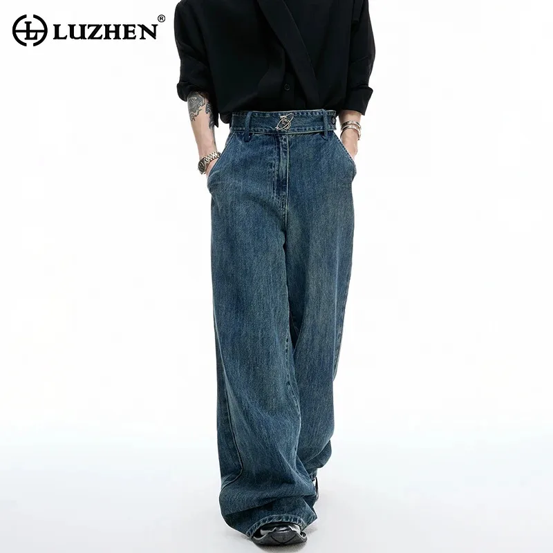 

Мужские элегантные джинсы LUZHEN Straight Fashion, стильные, свободного кроя, новинка 2025 года, высокое качество, однотонные, с логотипом и элементами пэчворка, джинсовые брюки JY6059
