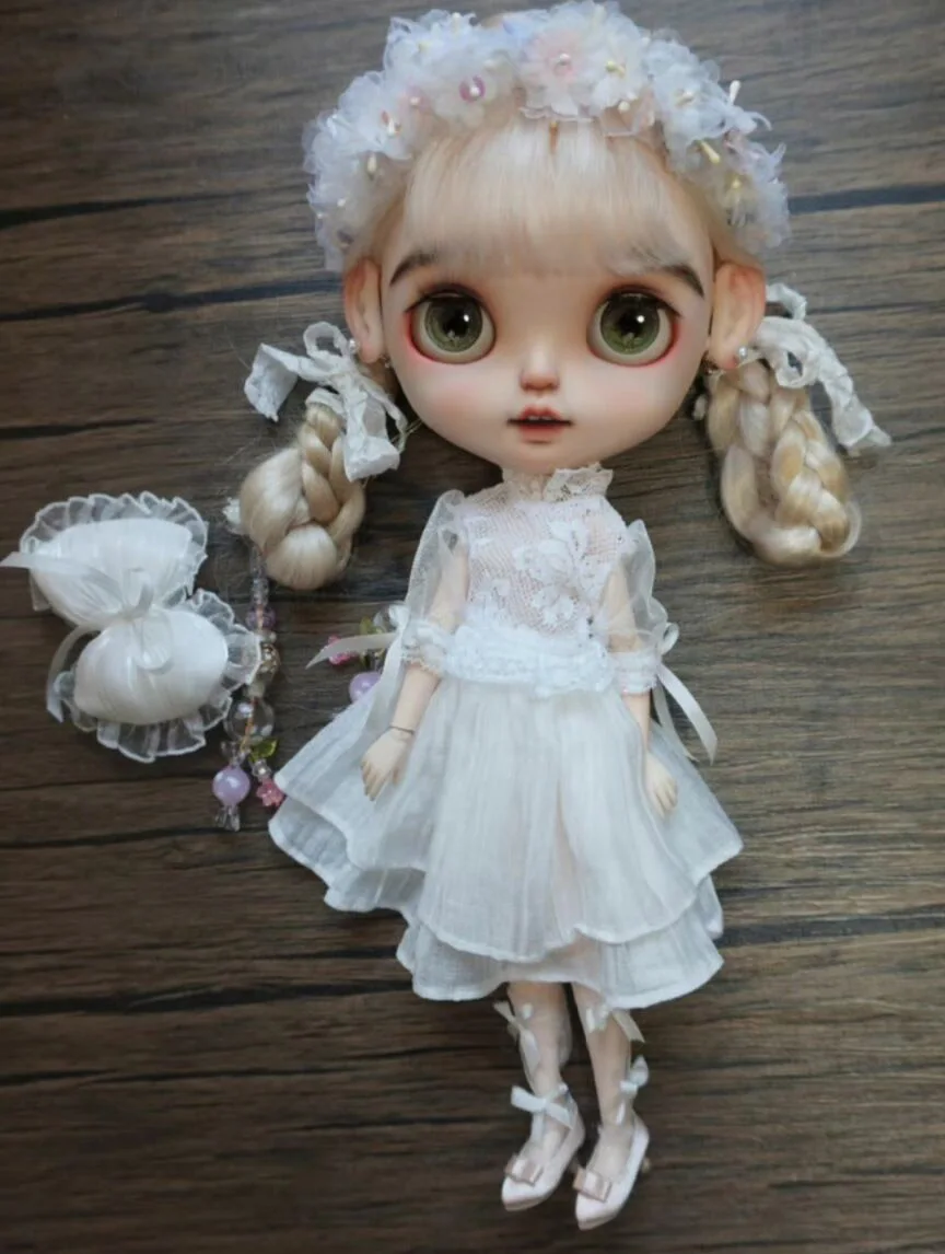 4pcs Vintage style Blythe French lace silk skirt /socks/pillow/hair clips 1/6 30cm(Fit for Pullip,Ob22/24/26, Licca)