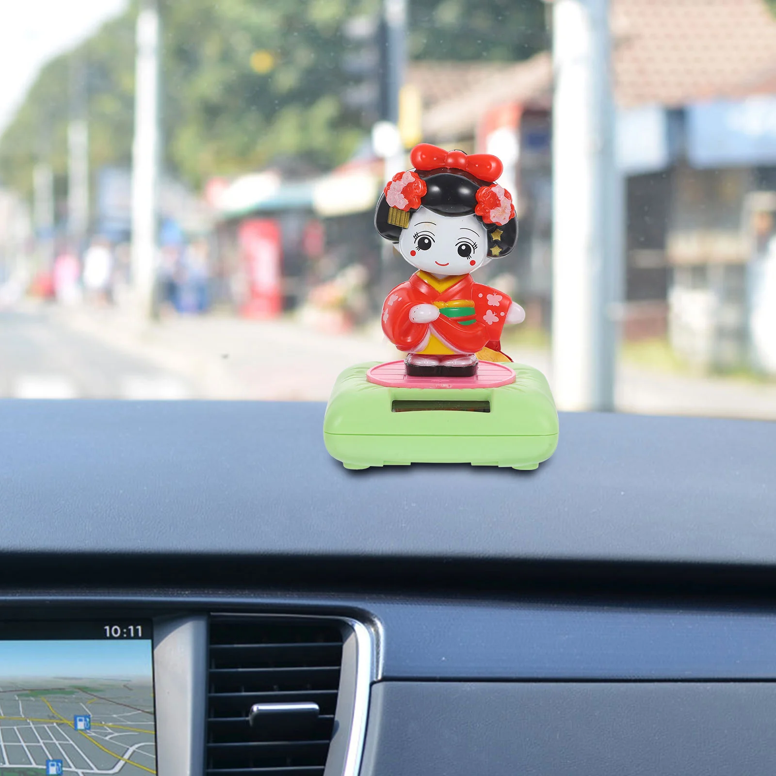 Solar Dancer Nodding Head Singer Car Interior ornamenti decorativi Shaking Kimono Desktop Table piccola Figurine Office