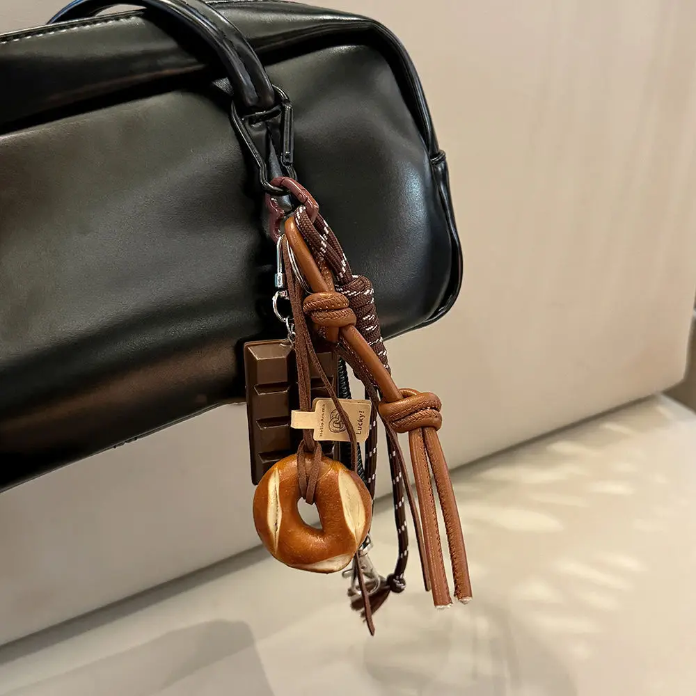 Autumn and winter brown lovely alkali bread Korean ins bag pendant chocolate climbing rope key chain decorative chain hand