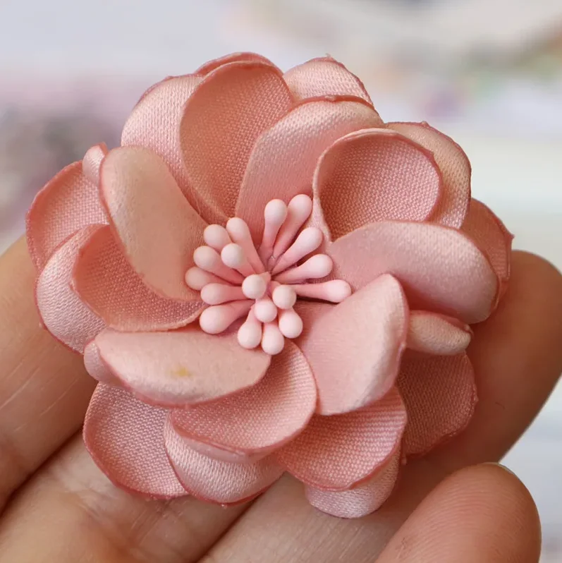 5 Stücke 4,5 CM Handgemachte Satin Stoff Künstliche Blume Für Hochzeit Party Kleidung Dekoration DIY Haarschmuck – Detail 1