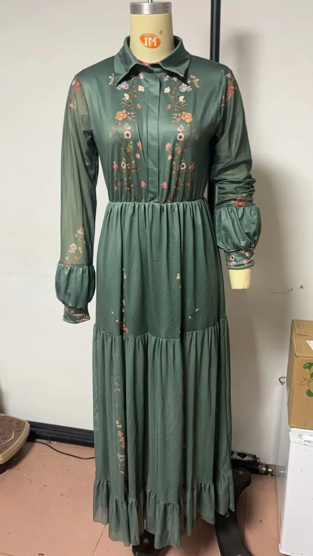 ยุโรปอเมริกันผู้หญิงแขนยาวพิมพ์ชุดยาวเสื้อ Maxi Dress