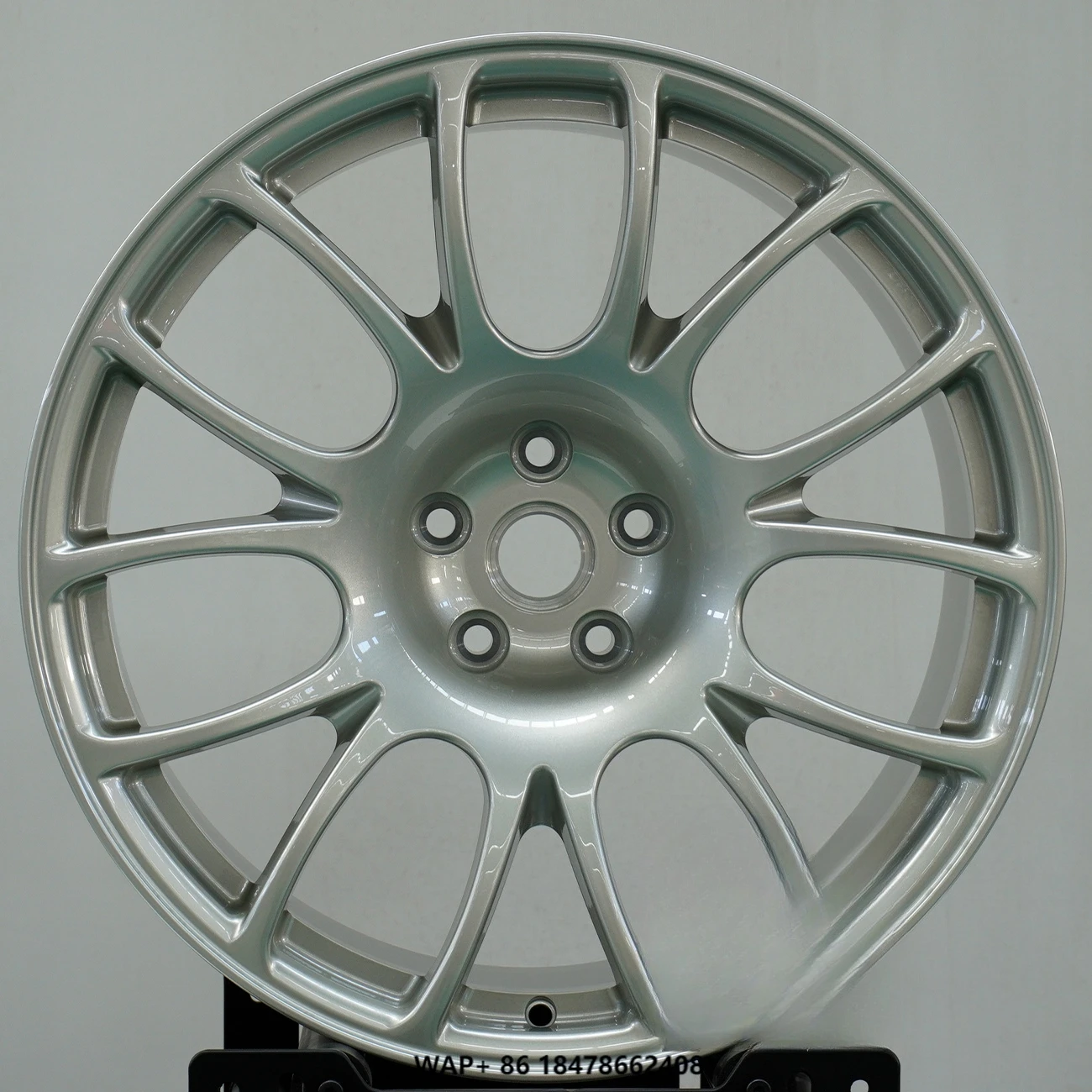 

Custom Alloy Monoblock Forged Wheels Rims 18-19-20-21-22-23-24 Inch Fit Car for 911/Taycan/Macan/Cayenne/Panamera DOT/458/488