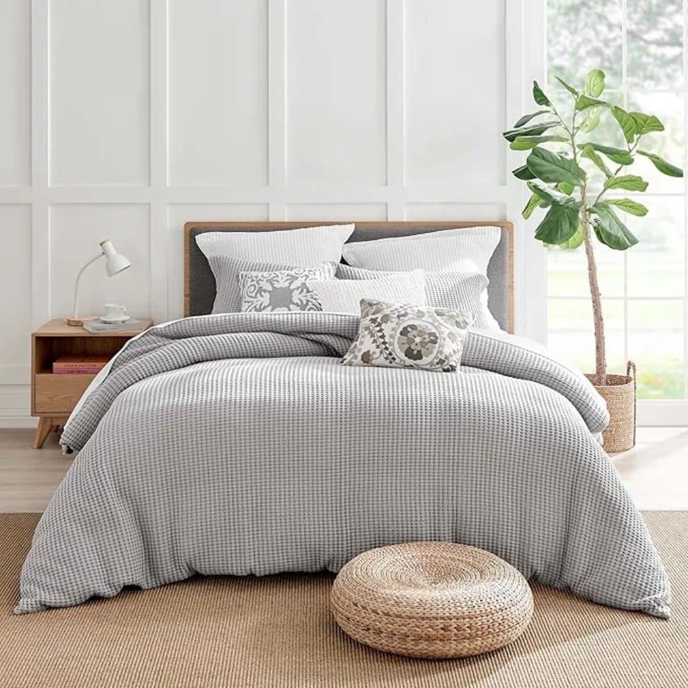 

Mills Waffle Grey Pewter Duvet Cover Set - Full/Queen Duvet Cover + Two Standard Pillow Cases - Grey Pewter Waffle Weave