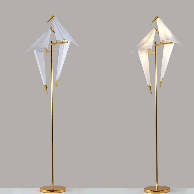 Imagem -04 - Ouro Art Standing Luzes Led Modern Paper Birds Floor Lamp Luminária Sala de Estar Cabeceira Origami Home Art