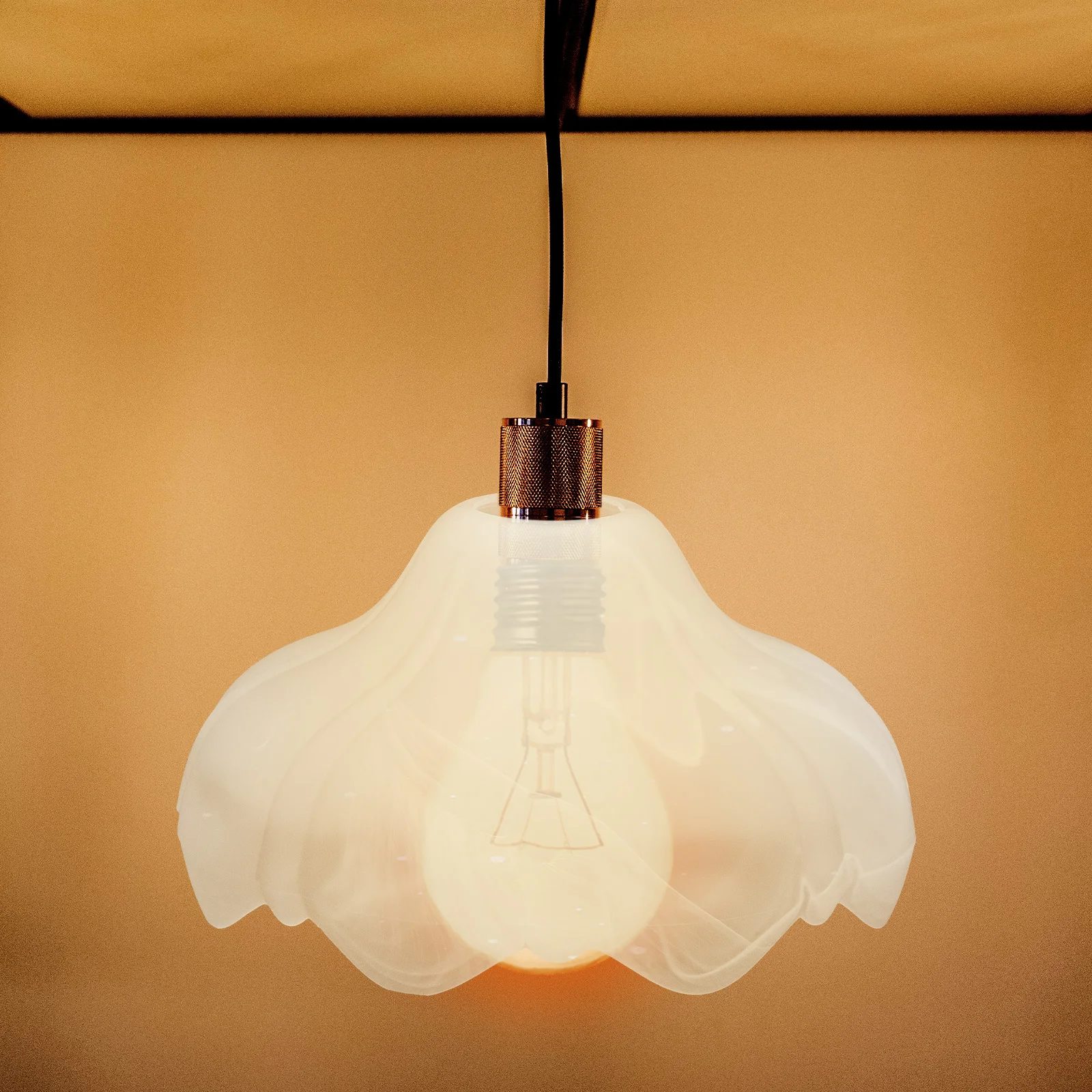 

Elegant Flower Glass Lamp Shade Fine Texture Ceiling Light Shade Pendant Lamp Cover for Home Lighting Light Bulb Cage