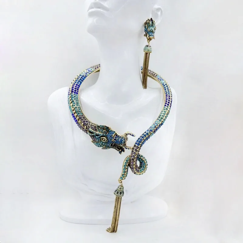 Vintage Schwerlast-Drachen-Schmuckset, Luxuriöse Statement-Halskette & Ohrringe, Elegante Premium-Modeaccessoires für Frauen