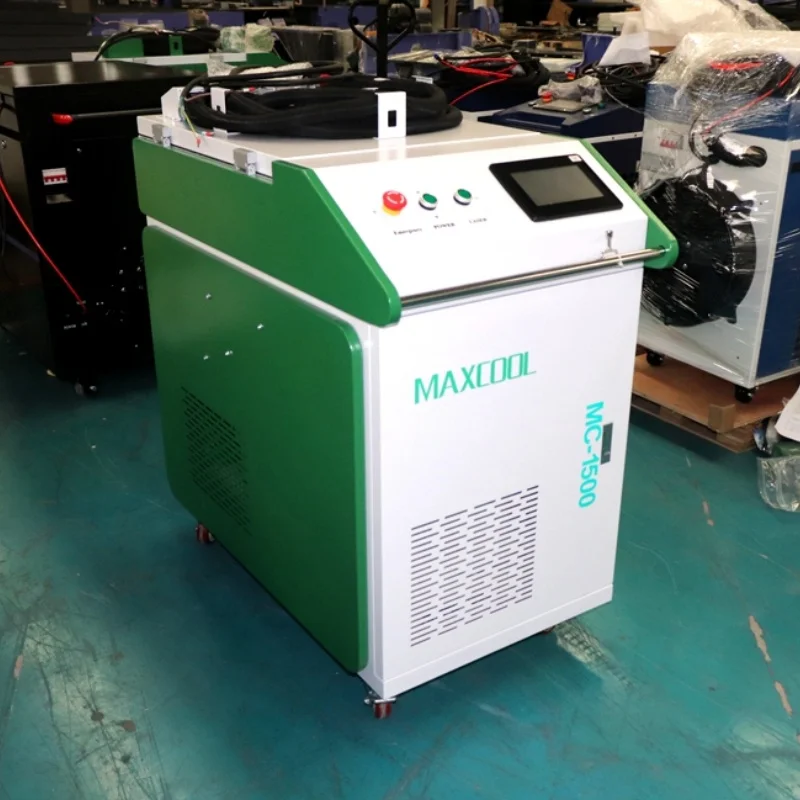 

High Quality 1500W JPT Raycus MAX Laser Source Laser Cleaning Machine For Car Industries Automatic Repair