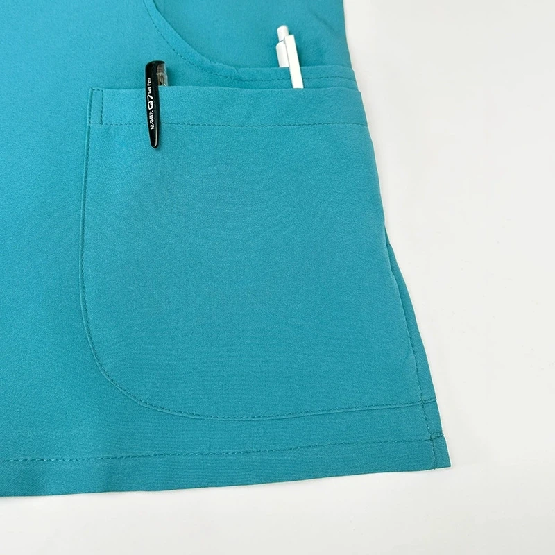 Stretch Slim Fit Cerniera Scollo a V Manica corta Scrub Set Uniformi mediche Abiti chirurgici Accessori per infermiere Salone Spa Set di abbigliamento da lavoro