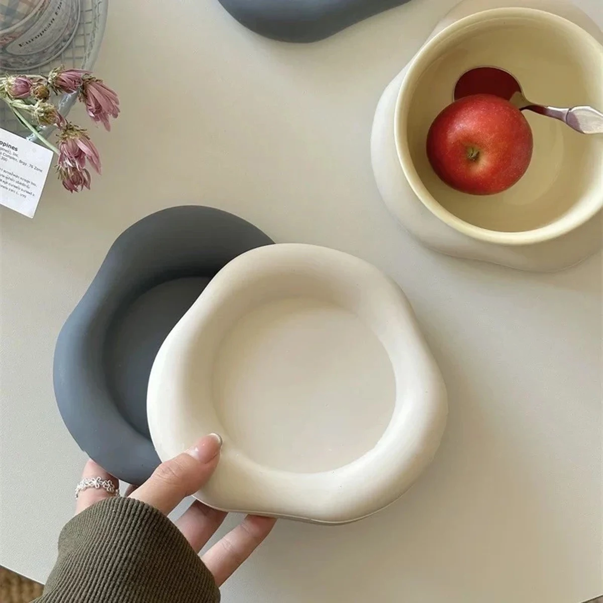 

Силиконовая теплоизоляционная подставка особой формы с нерегулярными облаками, устойчивая к высоким температурам, противоскользящая