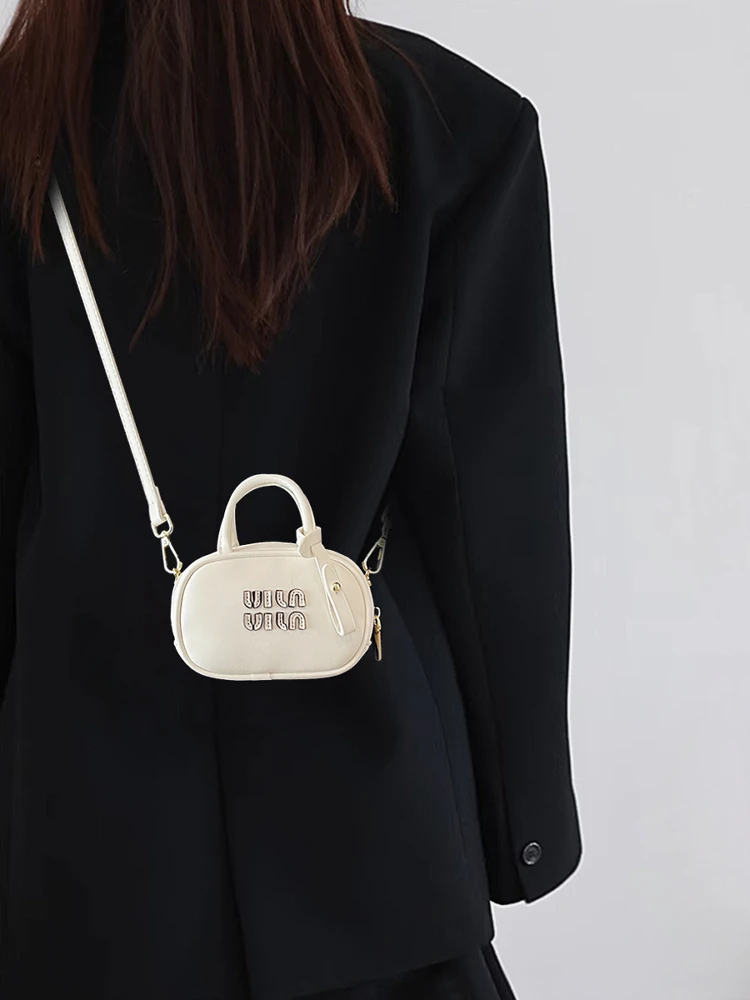 

Luxury high-end designer niche mini bag female summer 2025 fashion all-match one-shoulder messenger bag portable lipstick bag