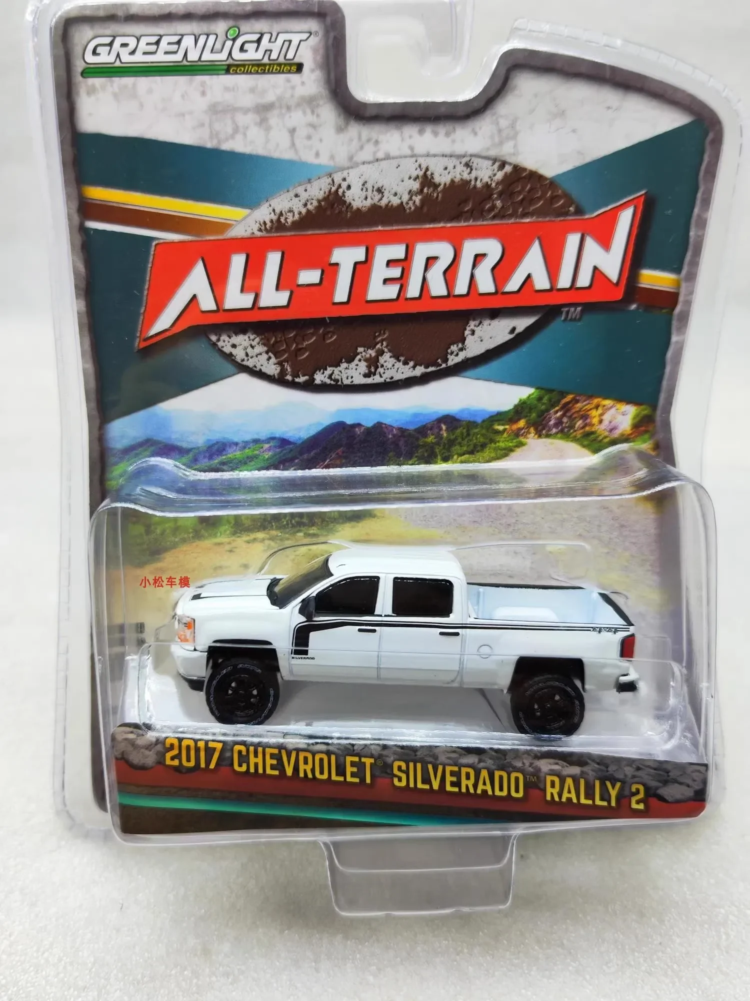 

Модель автомобиля из литого металлического сплава 1:64 2017 Chevrolet Silverado Rally 2, игрушки для коллекции подарков