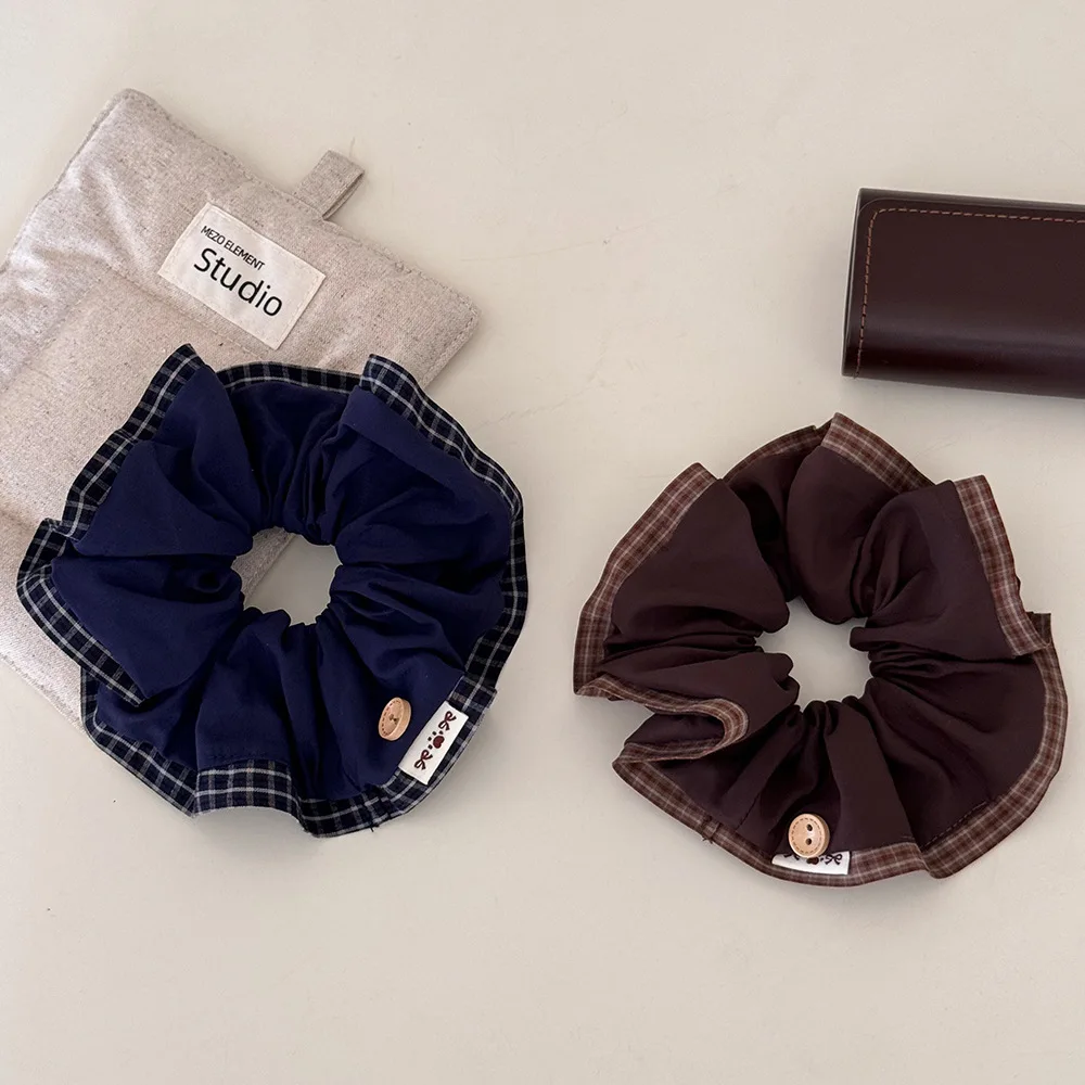 

Клетчатая большая повязка для волос в Корейском стиле для женщин и девочек, резиновая резинка для волос, эластичная резинка для взрослых, макияж KPOP, новинка 2025 года, популярный винтажный дизайнер