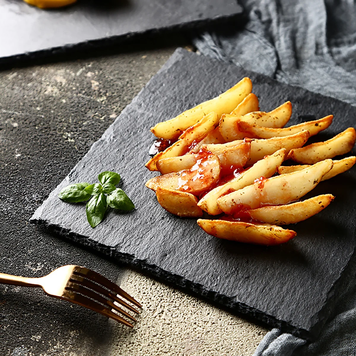 

1Pcs Natural Plate Black Square 25cm Steak Sushi Display Banquet Serving Dish Elegant Event Catering