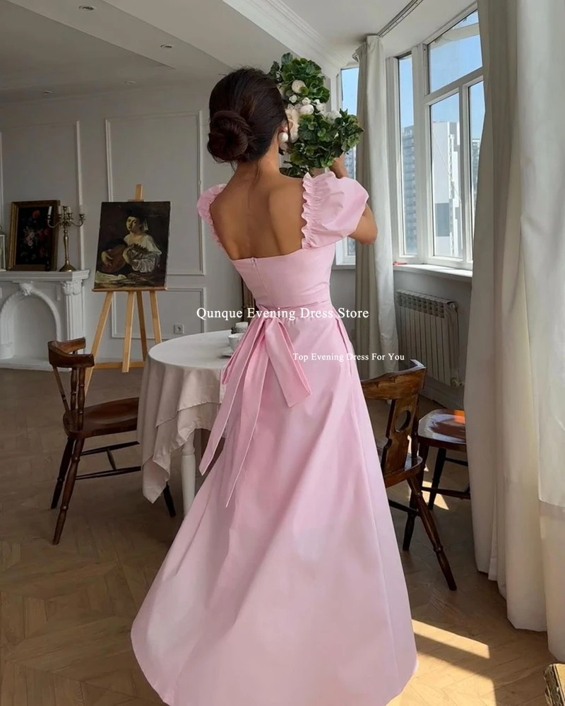 Qunque Eenvoudige Roze Avondjurken Aangepaste Vrouw A-lijn Satijnen Prom Gown Pofmouwen Ruches Vestidos Para Eventos Especiales