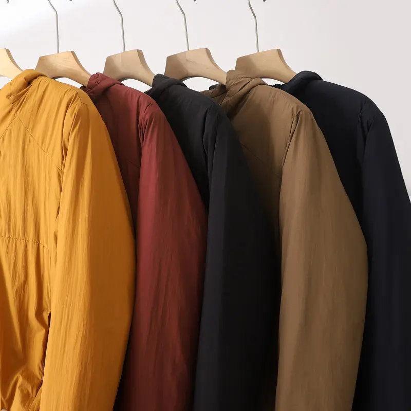 Outdoor-Herrenjacke aus Tech-Baumwolle mit Kapuze, gefüttert, 2026 Herbst-Winter, leicht, flauschig, kältebeständig, wasserdicht, lässiger warmer Parka. – Detail 4