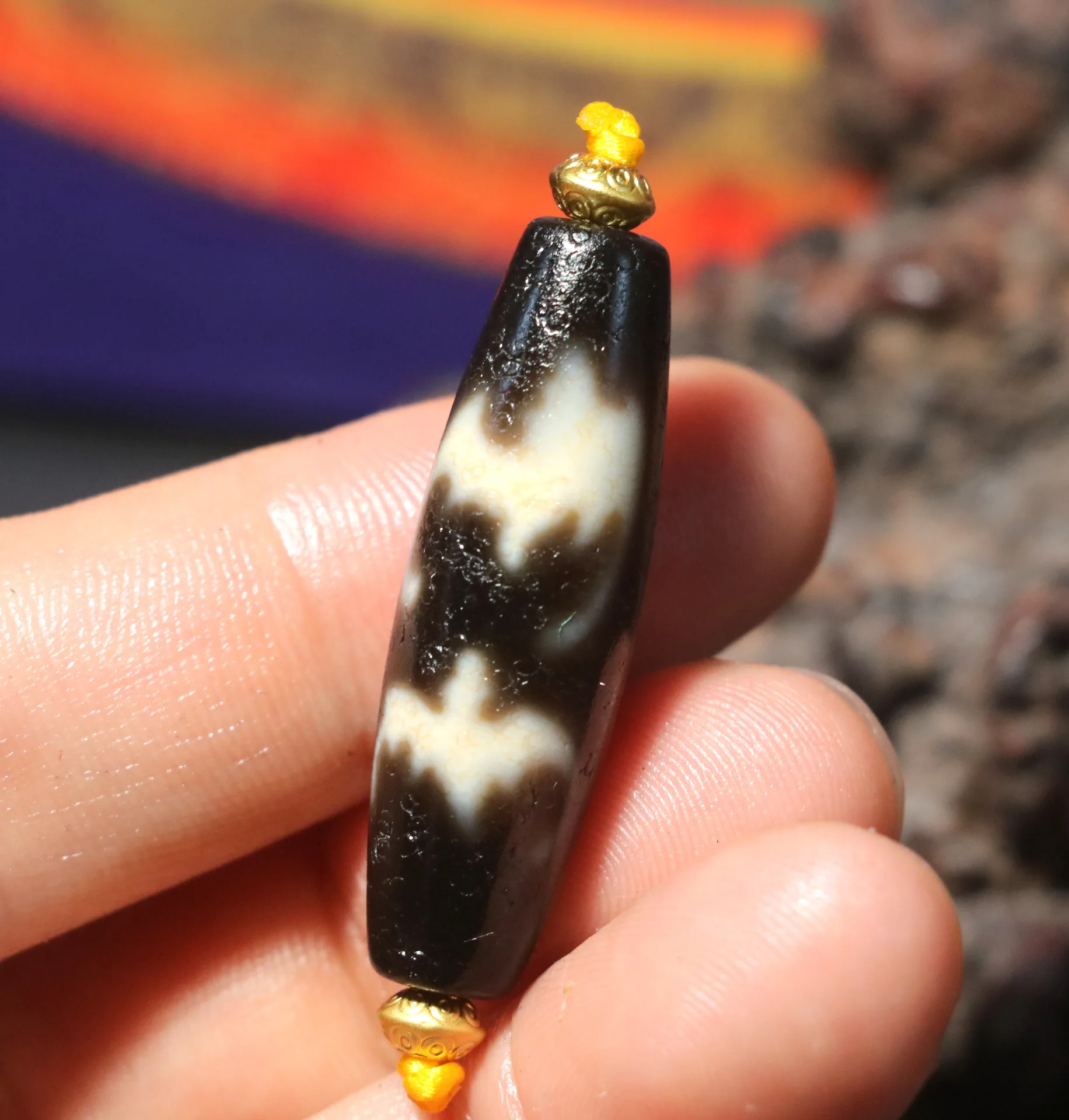 

Energy Tibetan Old Agate Oily Patina 5 Vampire Bats Fortune dzi Bead Pendant $$$ LKbrother Saurces Top Quality Garrentee