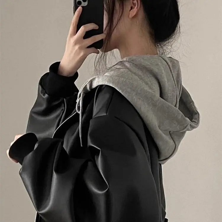 الكورية الراقية الأسود بولي Leather سترة جلدية المرأة موضة مقنعين فضفاض ربيع الخريف سستة وهمية قطعتين ملابس خارجية متعددة الاستخدامات