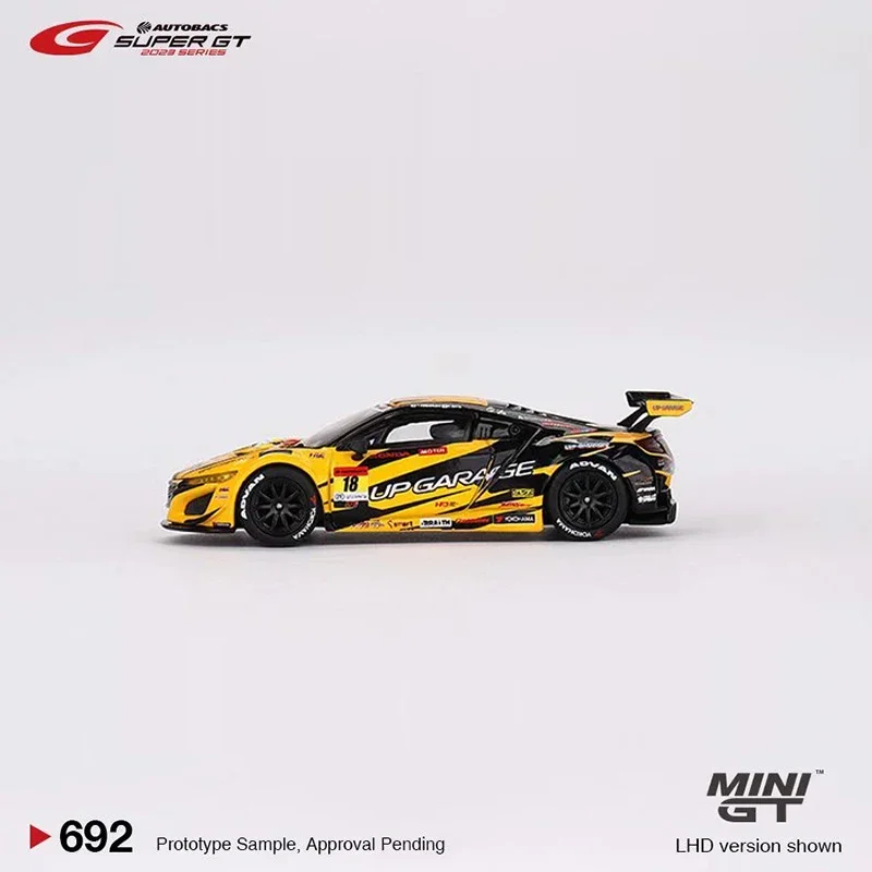 MINIGT 1:64 Model Car Toy NSX GT3 EVO22 #18 Alloy Die-Cast Sport Vehicle #692 Drip Bag Packing Yellow