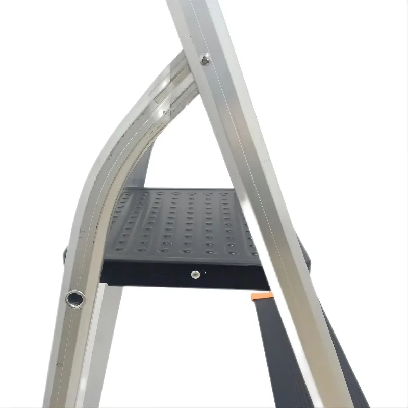 Escalera del hogar del paso del acero de la escalera del nuevo tipo de la aleación de aluminio de la fábrica de China con la pasamanos en espiga del Dooor