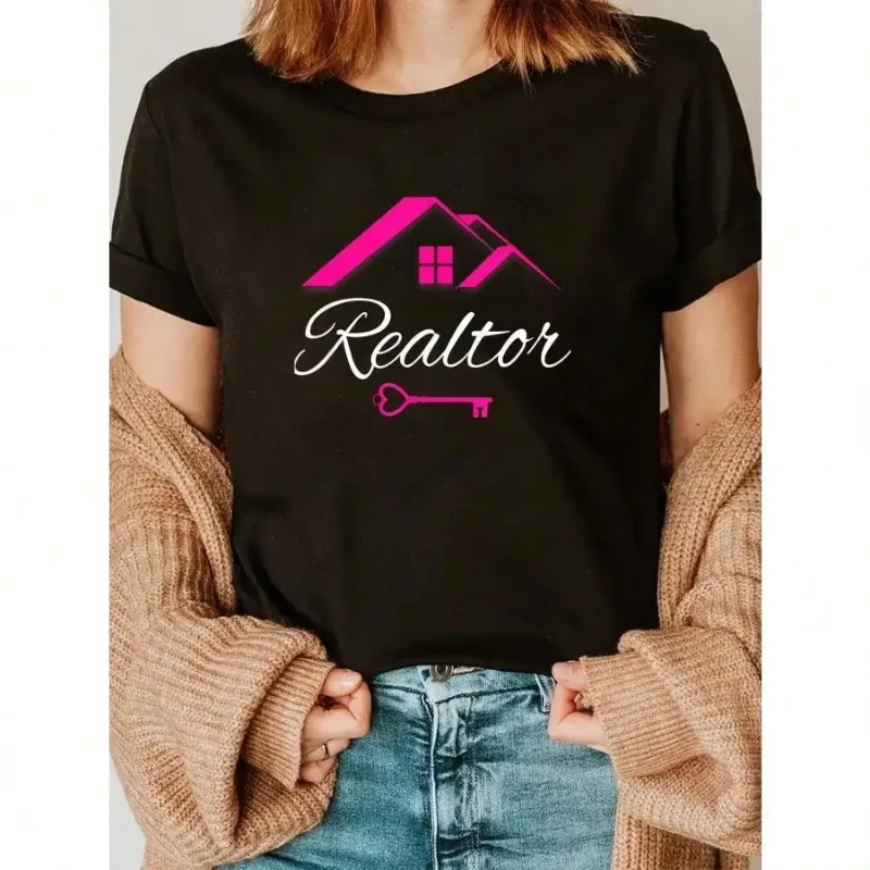 

Женская повседневная футболка Realtor с коротким рукавом, черная с розовым рисунком «REALTOR», «Будинок с надписями», идеально подходящая для агентов по недвижимости