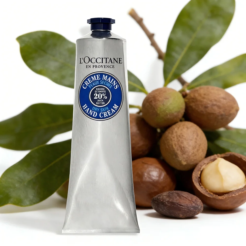 كريم اليد لزبدة الشيا العضوية بنسبة 20% من L'Occitane يغذي ويحمي اليدين الجافة ويترك البشرة ناعمة وناعمة ويمتصها بسهولة. #4