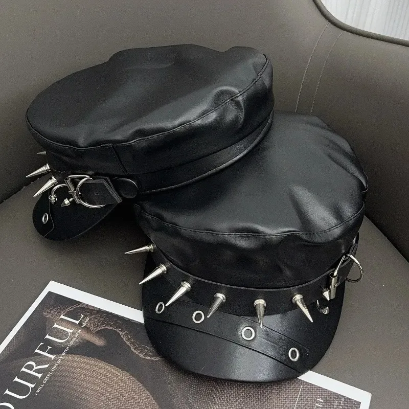 أزياء المرأة السوداء بولي Leather القبعات الجلدية Aht القوطية قبعة مسطحة خمر الخريف الشتاء إنجلترا شقة Y2k الفتيات الشرير نمط قبعات البيريه
