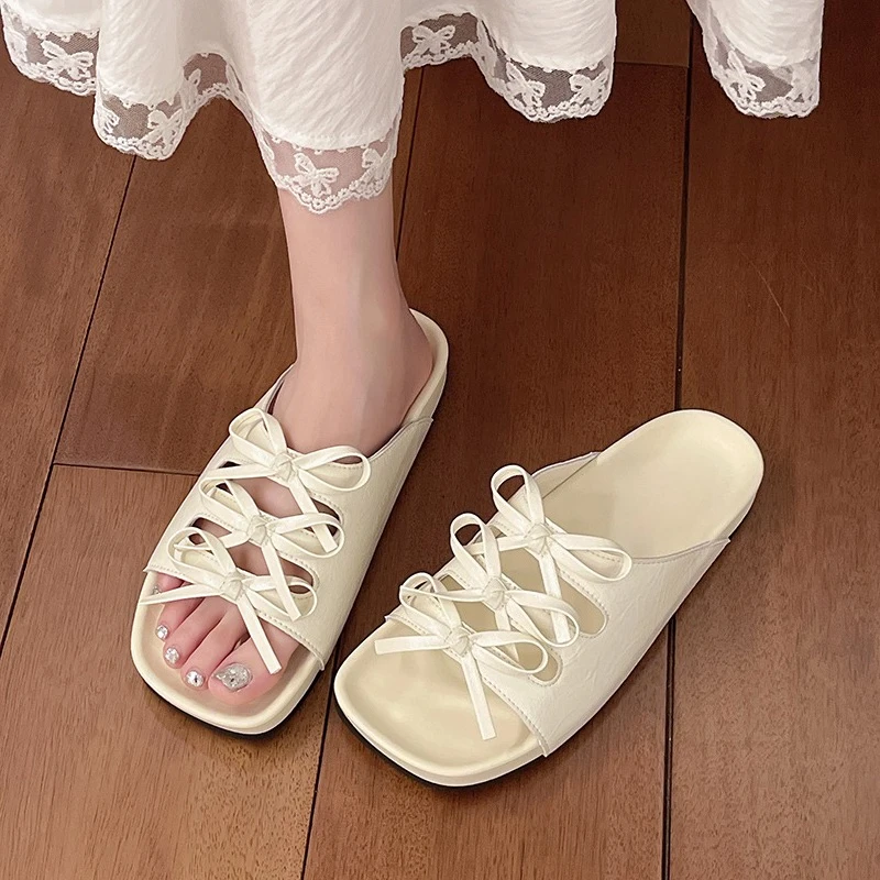 

Женские шлепанцы с вырезом и бантом Design Sense, новые повседневные нескользящие сандалии на мягкой подошве в стиле ретро с квадратным носком и открытым носком