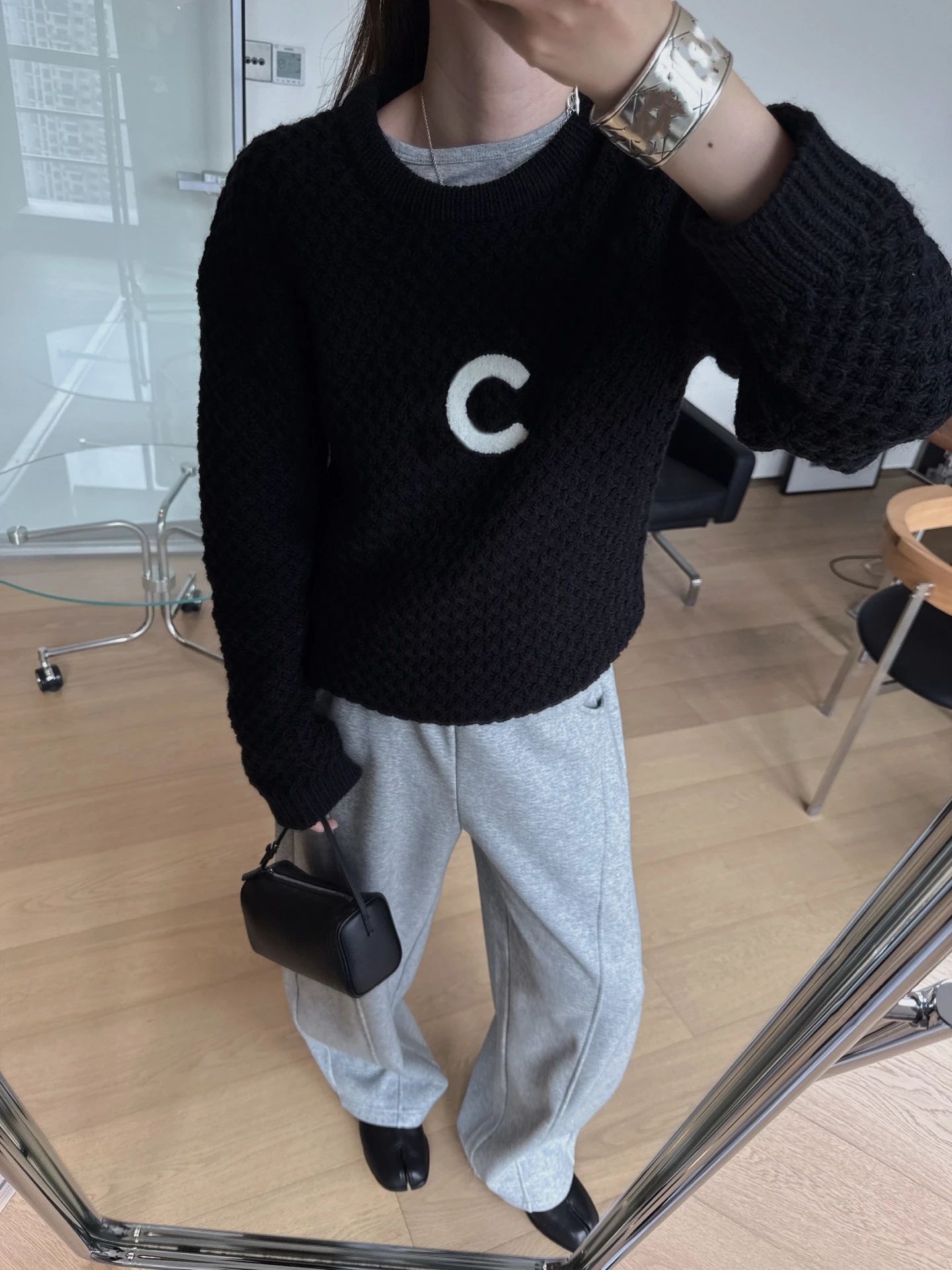 سترة صوفية كبيرة الحجم جديدة لخريف 2025 ذات ألوان متدفقة للنساء - بلوزة بسيطة ومتعددة الاستخدامات #3