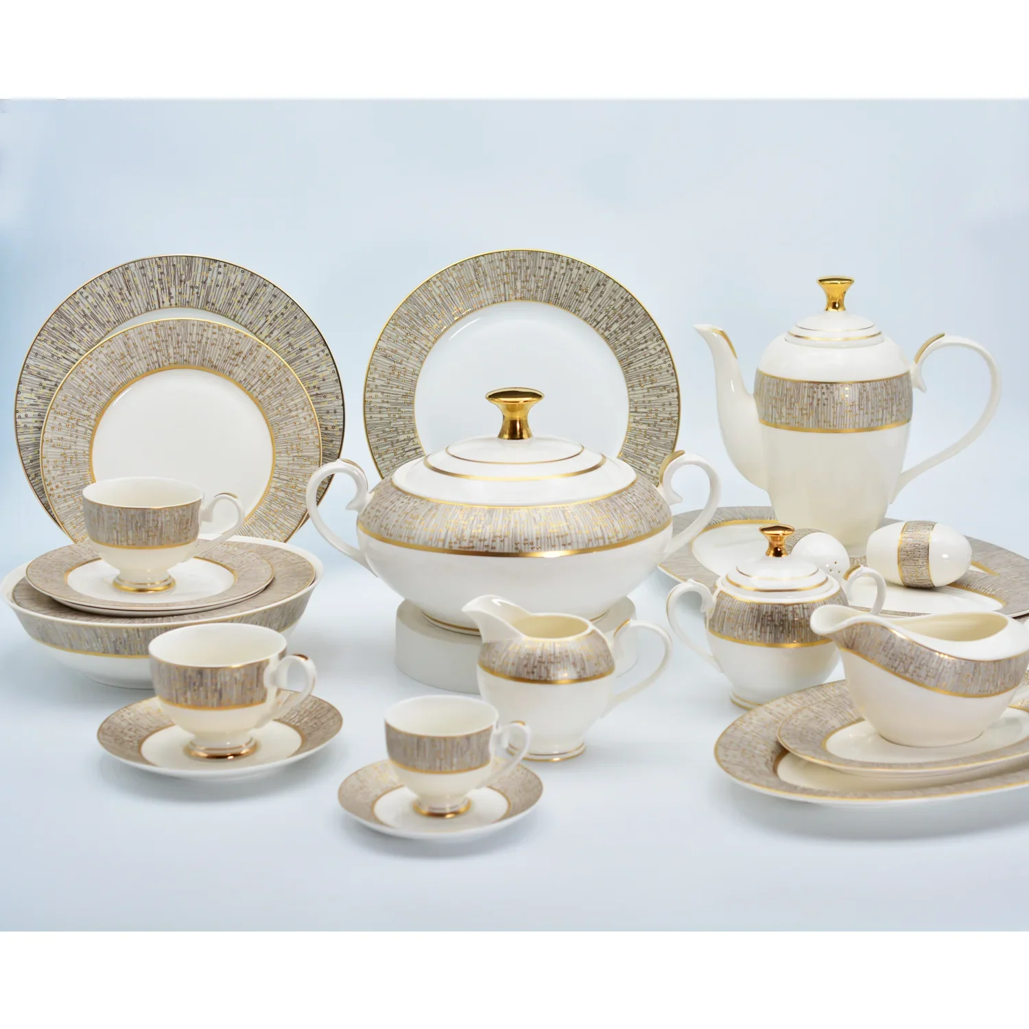 

98 Pcs Dubai Royal Tableware Golden Porcelain Luxury Dinner Set Bone China Dinner Set