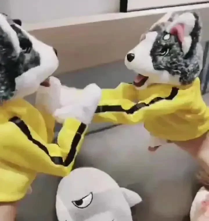 Electric Sounding Hand Puppet Dog Toy Children's Plush Boxing Husky Doll Interactive Tricky Child Soothing Toy Gift Hand Puppet