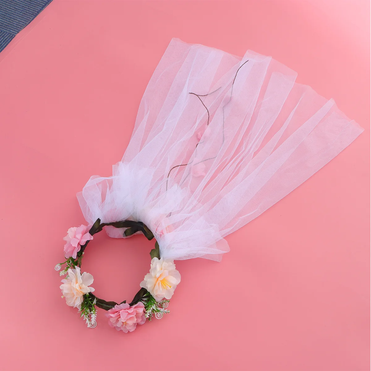 

Wedding Silk Flower Garland Bridal Veil Elegant White Flower Wreath Photography Prop Wedding Accessory Bridal Veil