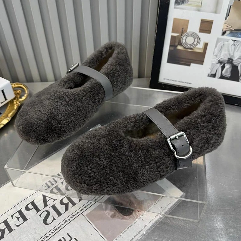 

Женские лоферы на меху, повседневная спортивная хлопковая обувь на плоской подошве, новинка 2025, зимние теплые короткие плюшевые ботинки, брендовые зимние ботинки Mujer