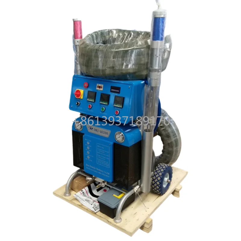 Good Quality Polyurea & Polyurethane Spray Machine Sprayer Model Q30