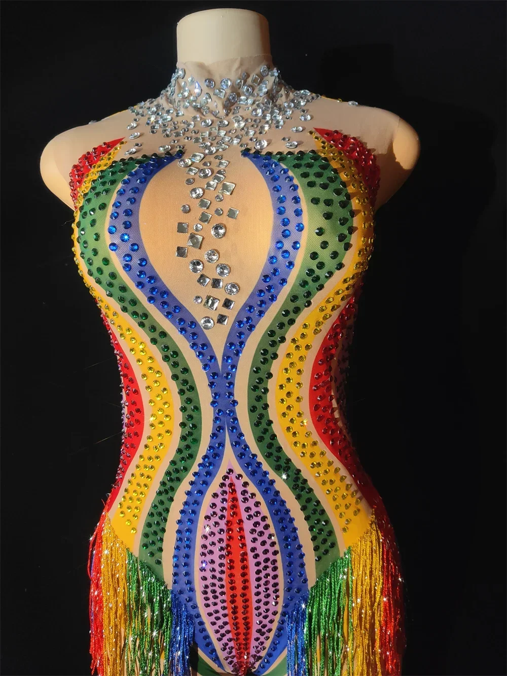 الماس الملونة قوس قزح شرابة شبكة يوتار الراين منظور هامش ارتداءها المرحلة الزي ارتداء أداء ملابس رقص