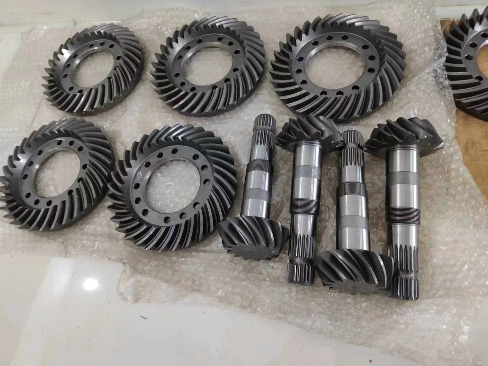 For High Precision Forging Small Differential Bevel Gear Pinion for Excavator