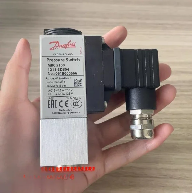 For DANFOSS MBC5100 1211-3DB04 061B000666 Pressure switch 1 Piece