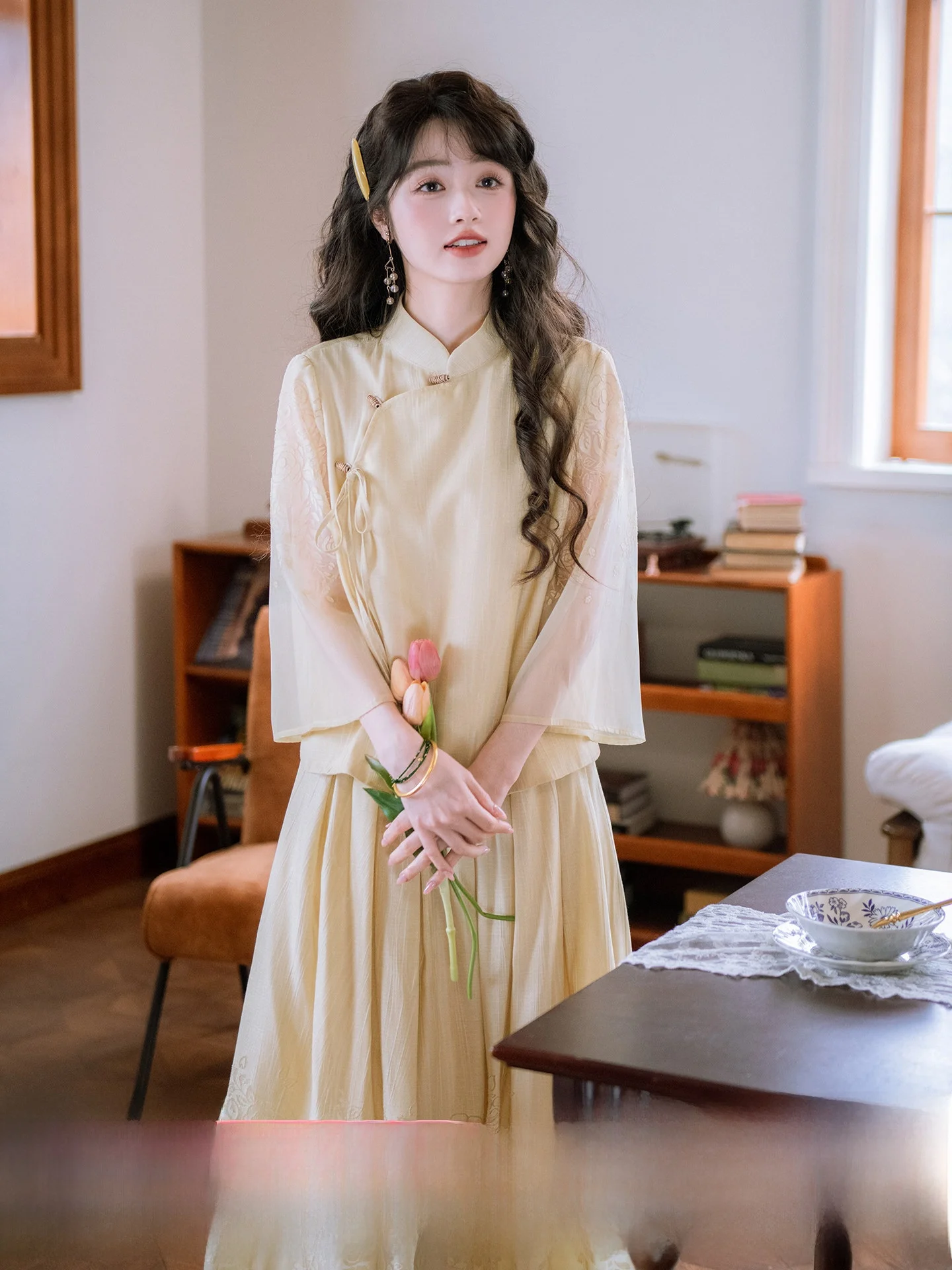 

Rose Letter Spring Set Floral Print Gradual Color Half Skirt with Bell Sleeves High Waist Breathable Cotton Polyester Blend