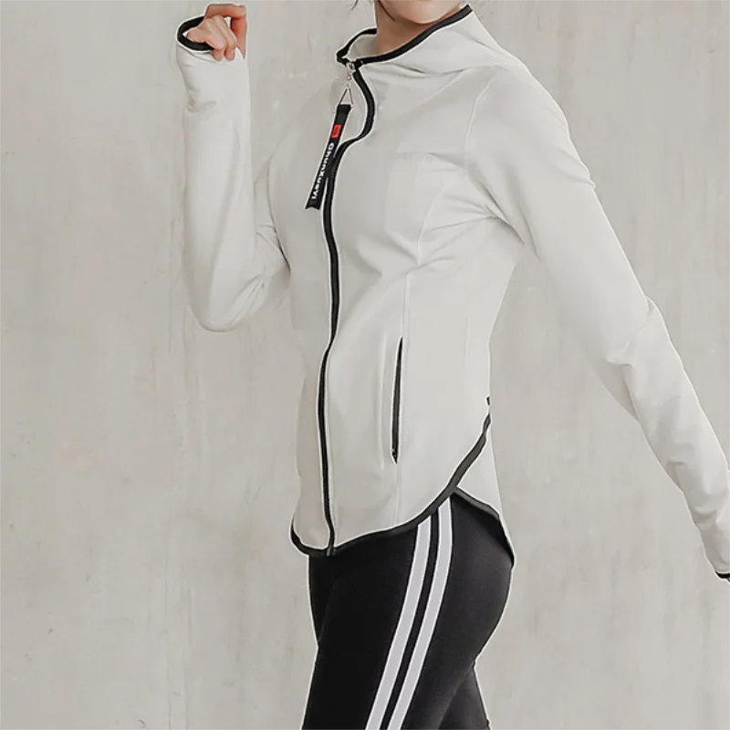 

Large Size Yoga Sports Training Jackets Women Slim Fit Long Sleeved Yoga Shirt Fitness Crop Top Gym Yoga Jacket Workout Tops