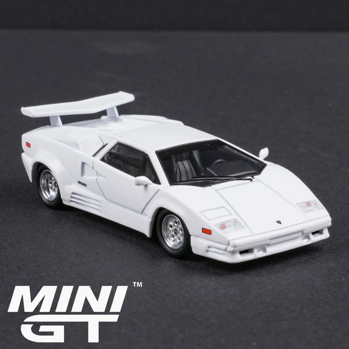 Diecast 1:64 Scale MINIGT Super Sports Pure White Alloy Car Model